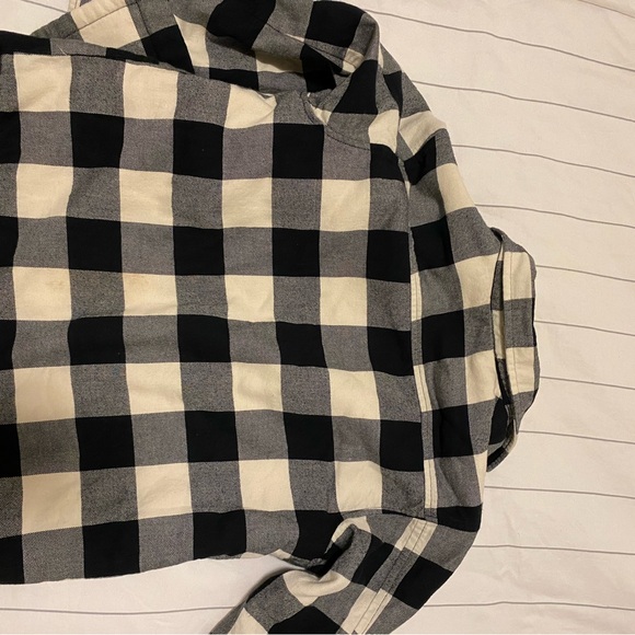 Uniqlo kids size 7-8 sweater - Picture 5 of 6